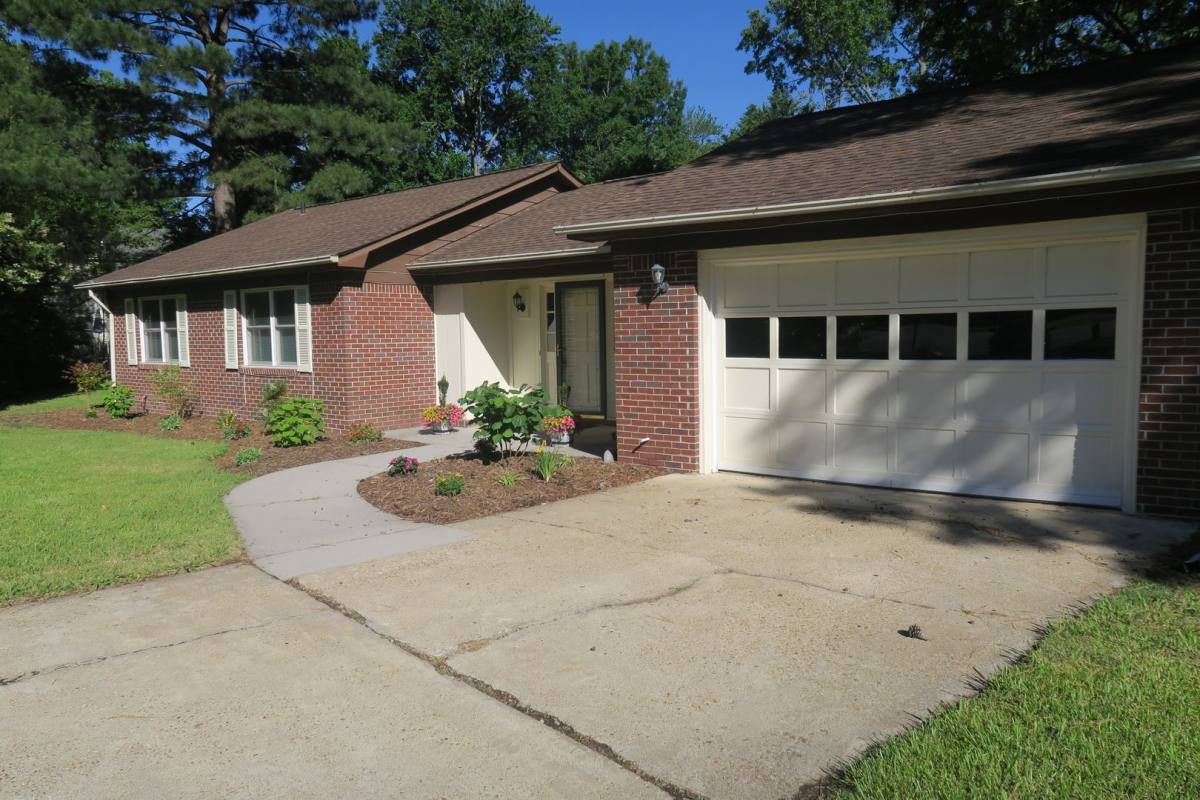 House for rent at 517 Norman Lane, Virginia Beach, VA 23452