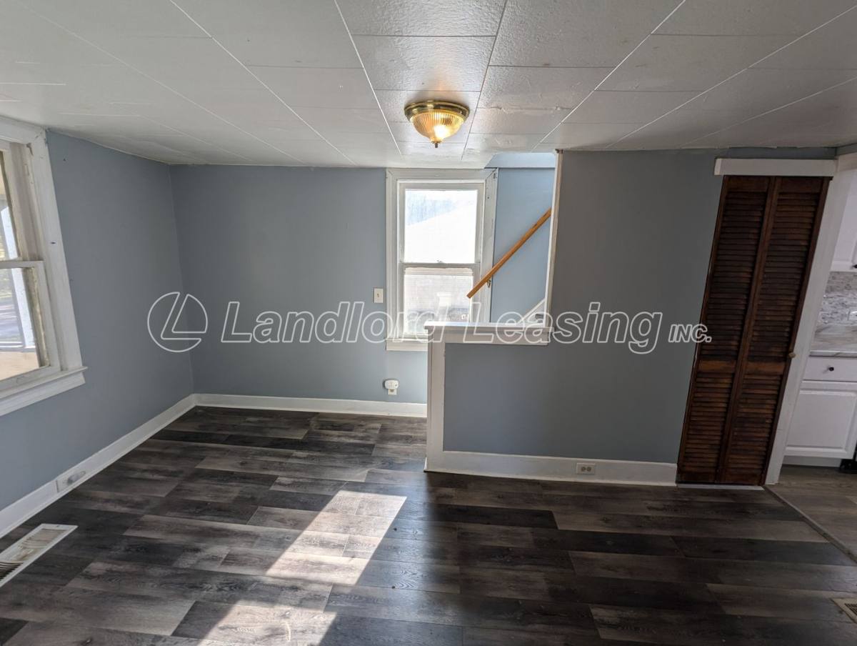 House for rent at 352 Broadway St, Amherst, OH 44001