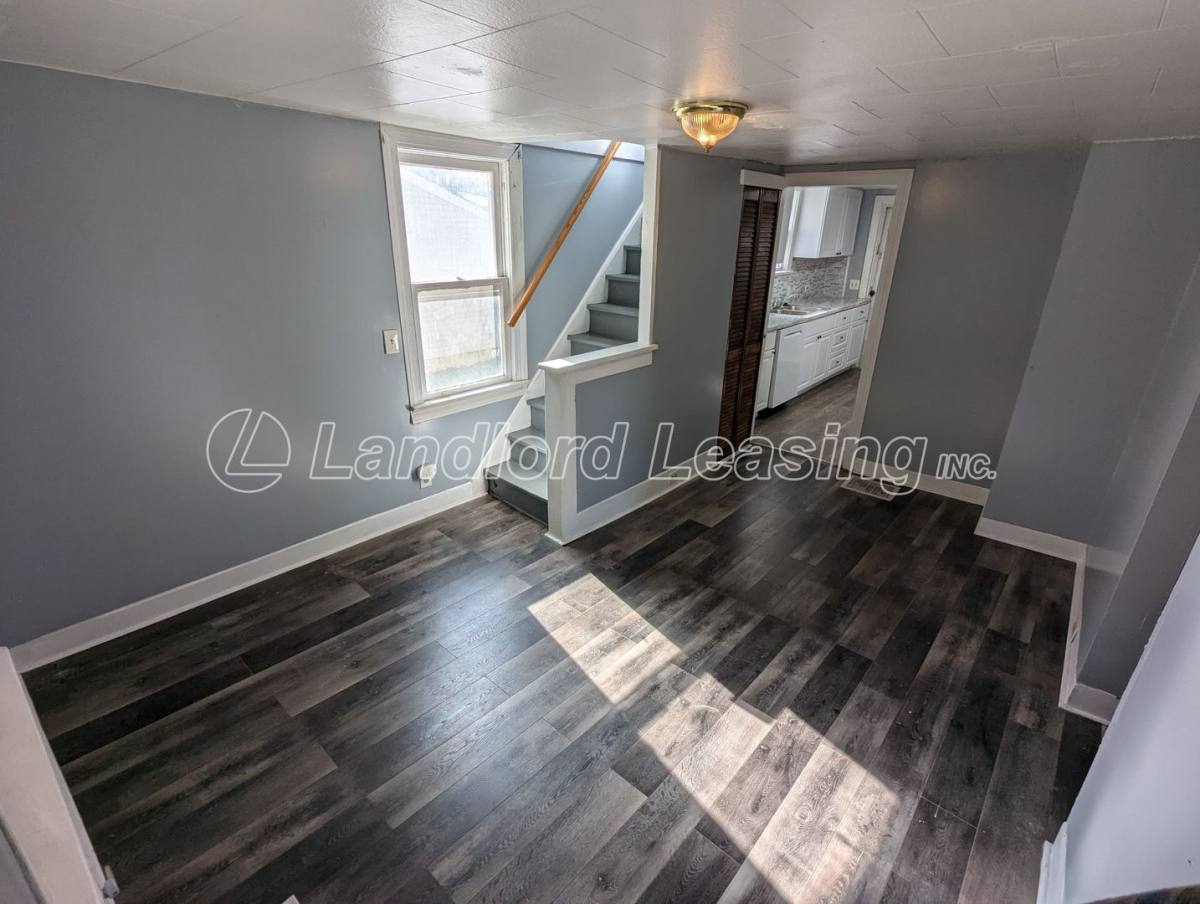 House for rent at 352 Broadway St, Amherst, OH 44001
