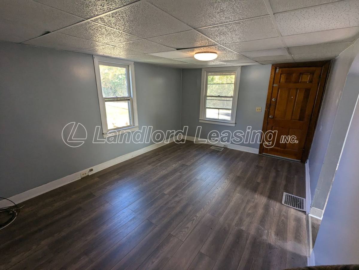 House for rent at 352 Broadway St, Amherst, OH 44001