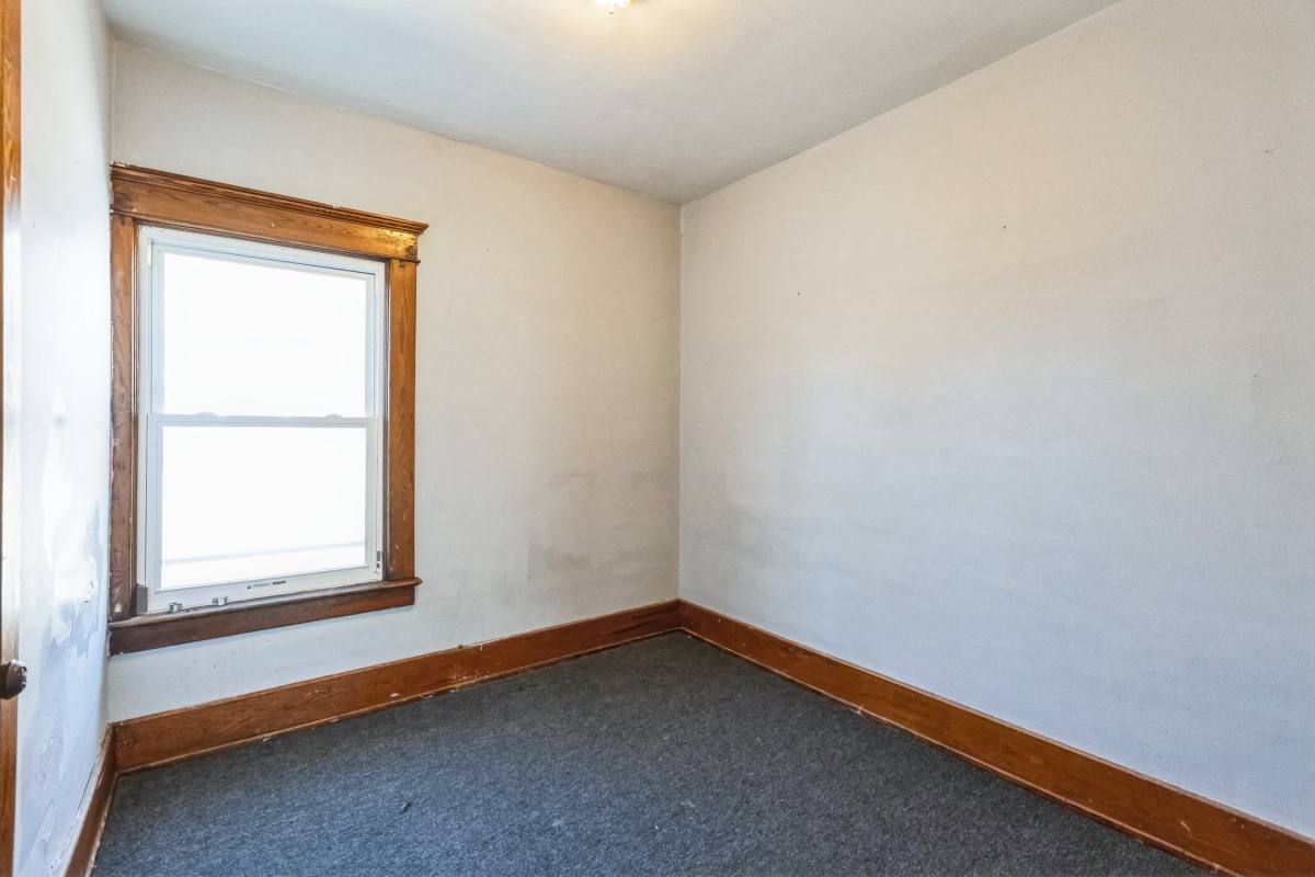 Apartment for rent at 159 Royal Ave, Buffalo, NY 14207