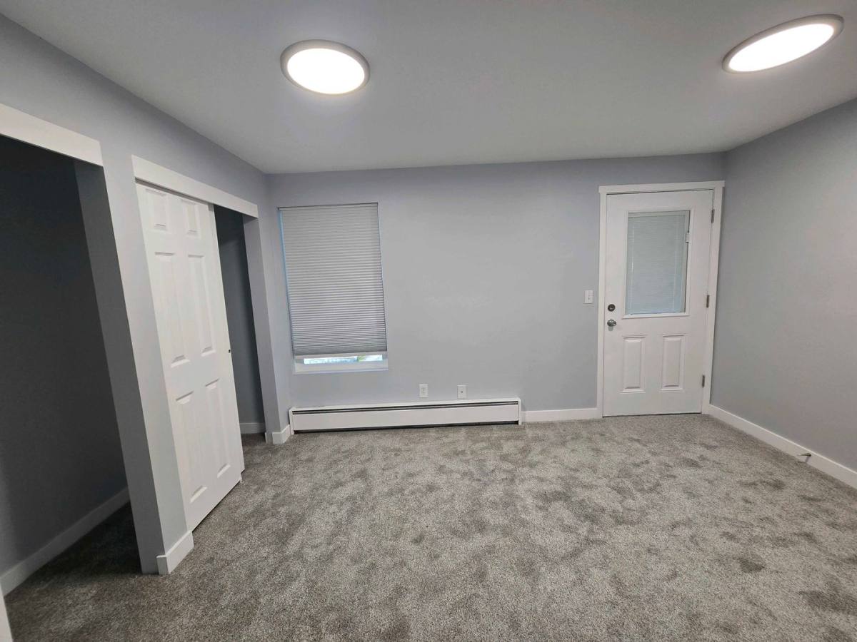 Apartment for rent at 3161 N Shore Dr SE, Albany, OR 97322