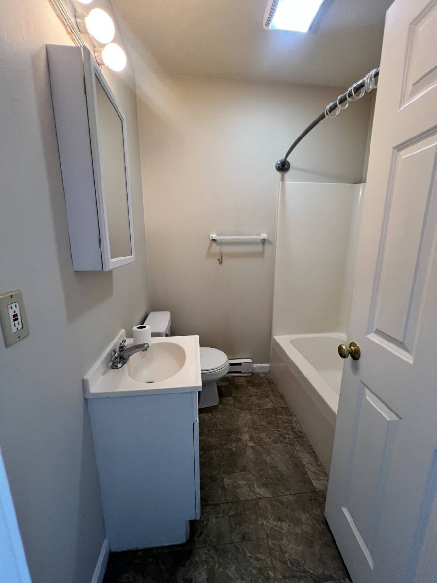 Apartment for rent at 24 Mount Pleasant #2, Leominster, MA 01453
