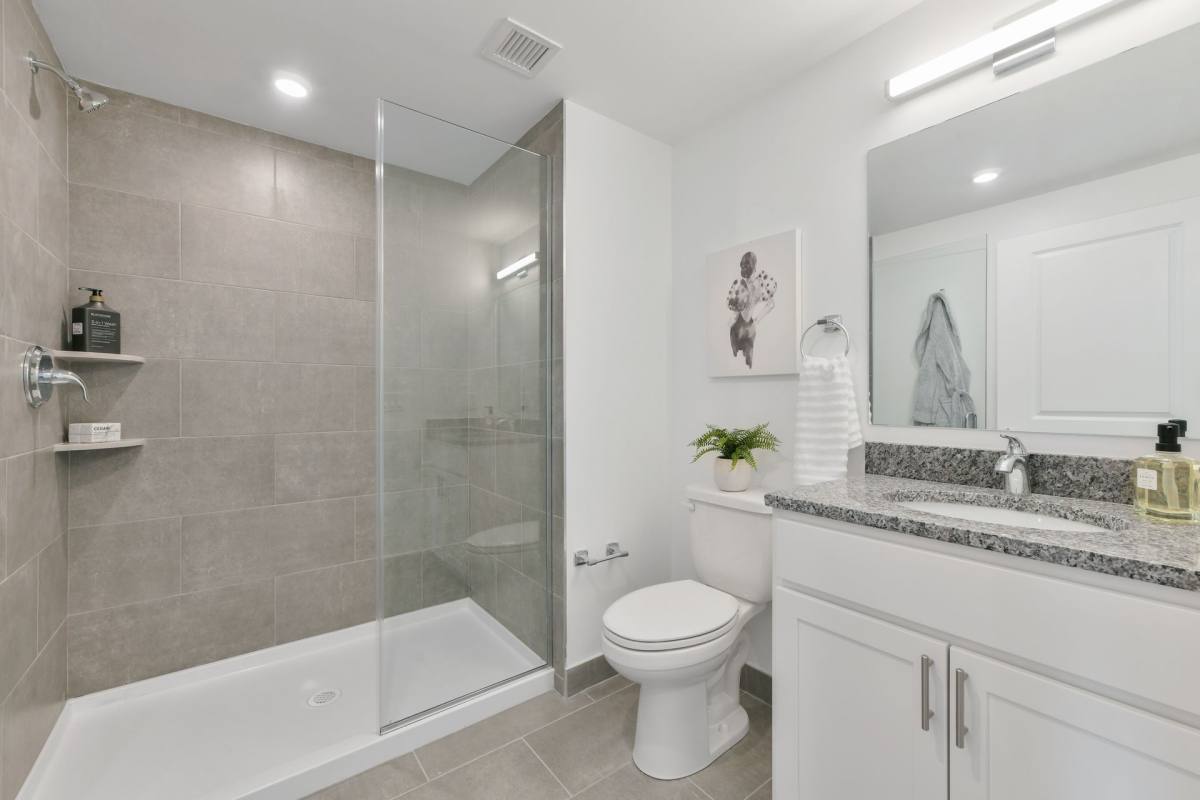 Apartment for rent at 585 Essex St, Lynn, MA 01902