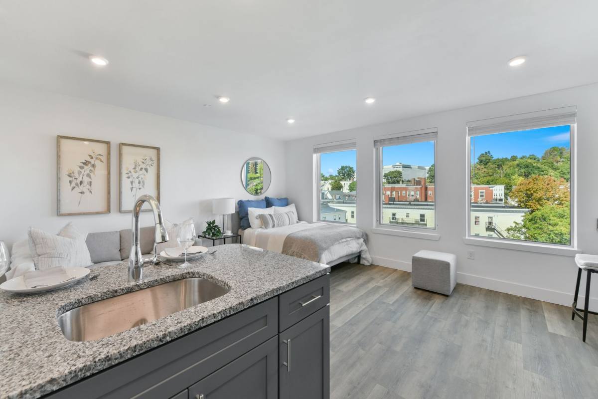 Apartment for rent at 585 Essex St, Lynn, MA 01902