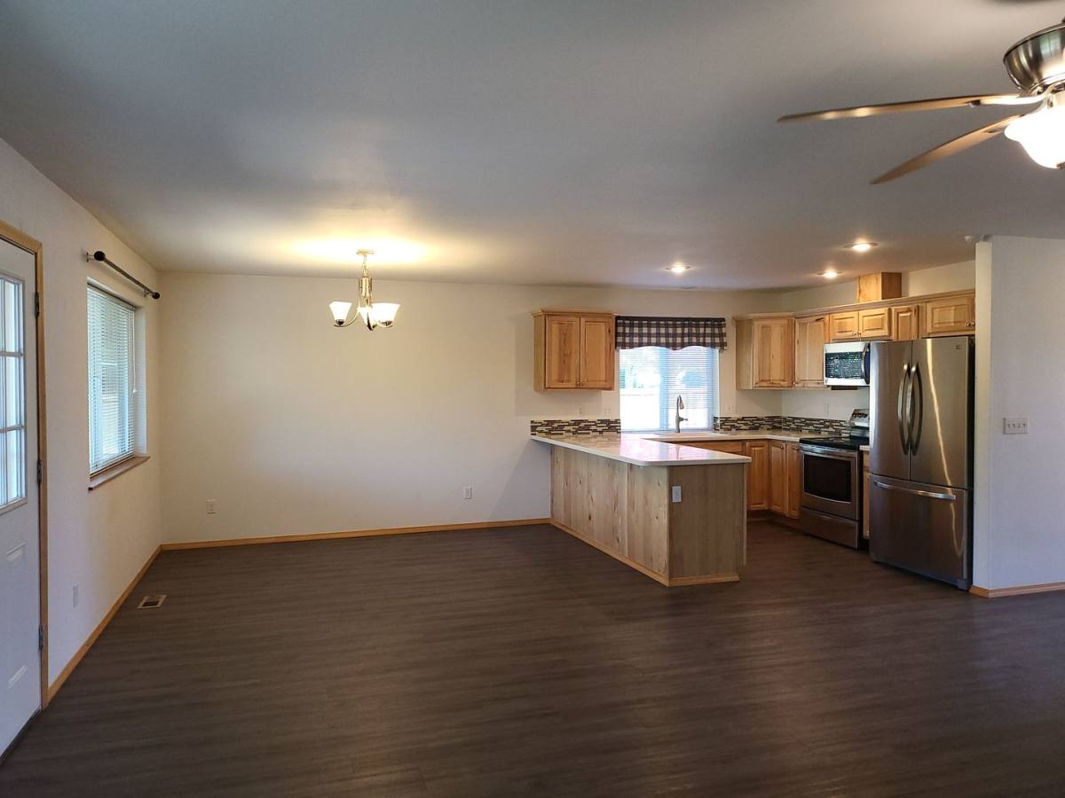 House for rent at 303 Parkside Loop, Winlock, WA 98596