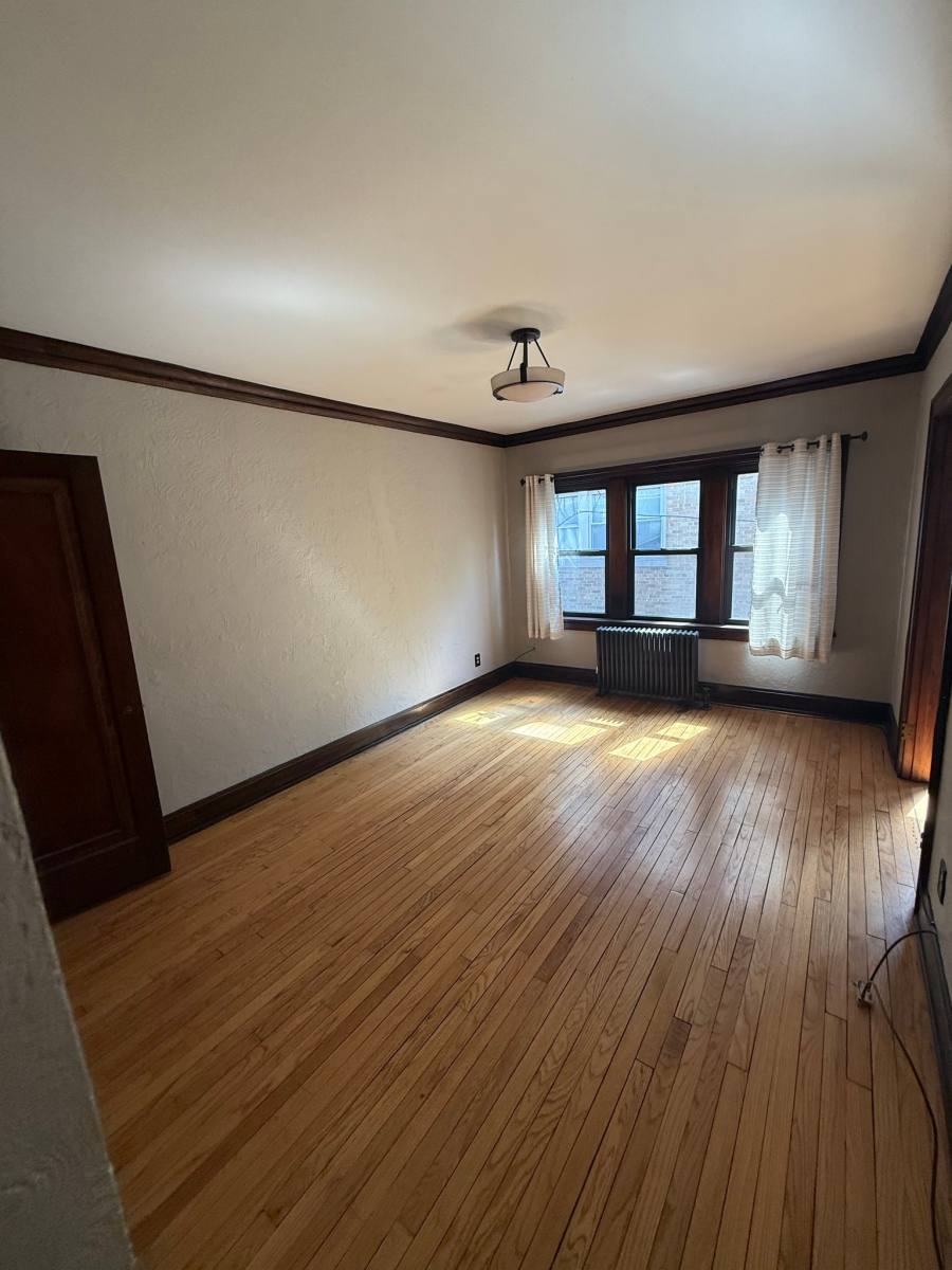 Apartment for rent at 4312-4332 N Oakland #4324-UNIT 203, Milwaukee, WI 53211