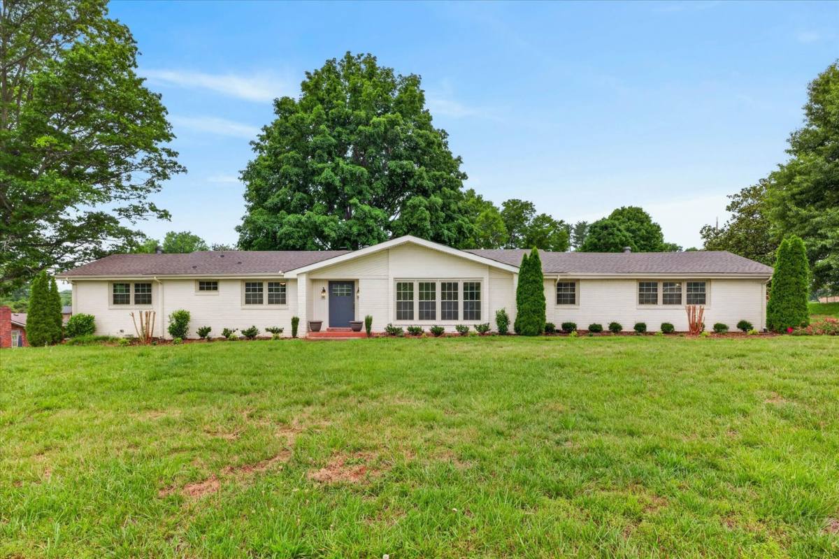 House for rent at 306 Locust Rd, Clarksville, TN 37043