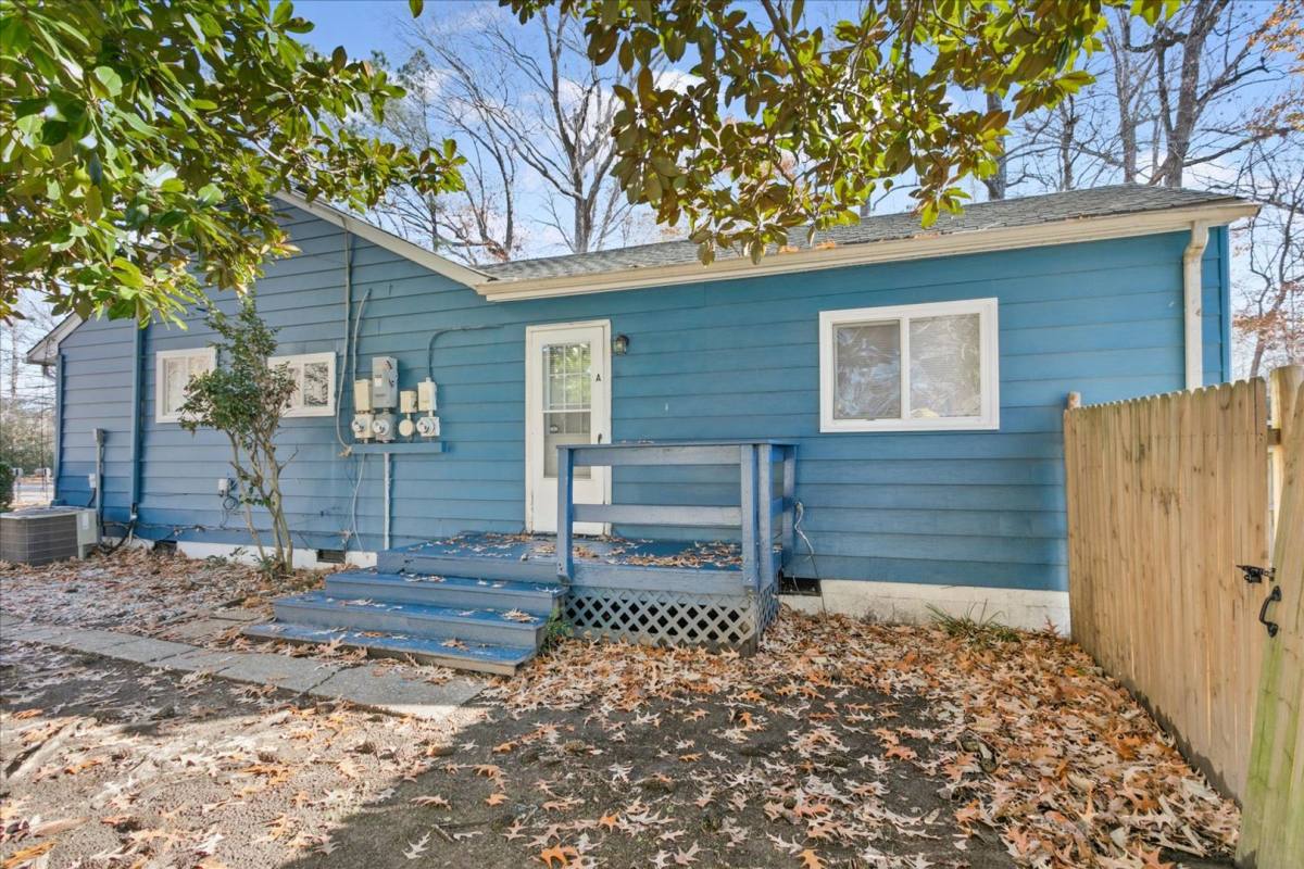 House for rent at 222 Woodhaven Rd #A, Newport News, VA 23608