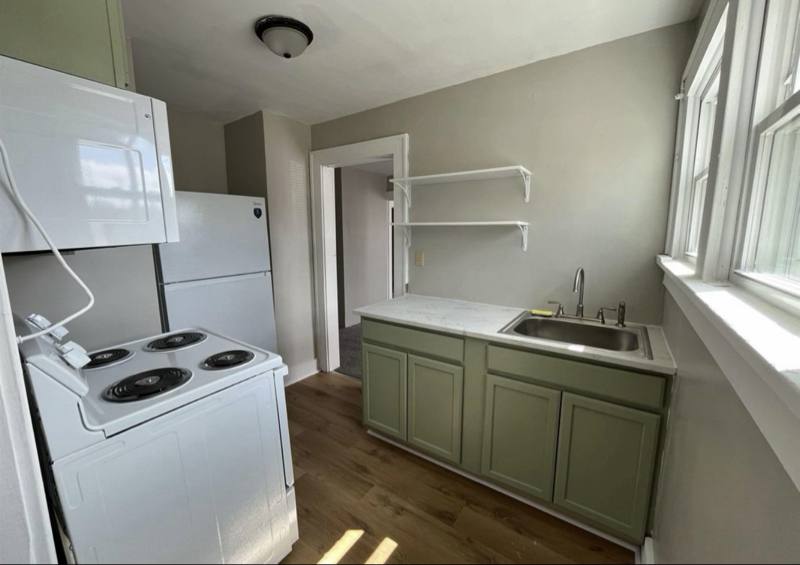 Apartment for rent at 211 S Liberty St #C, Muncie, IN 47305