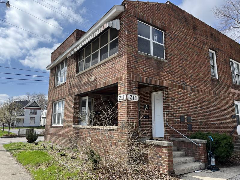 Apartment for rent at 211 S Liberty St #C, Muncie, IN 47305
