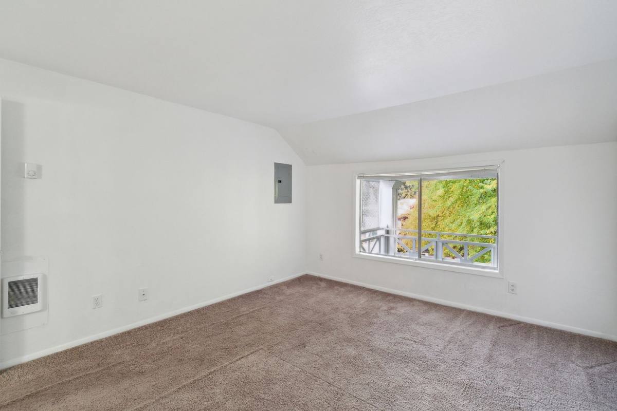 Apartment for rent at 1907 23rd Ave, Forest Grove, OR 97116