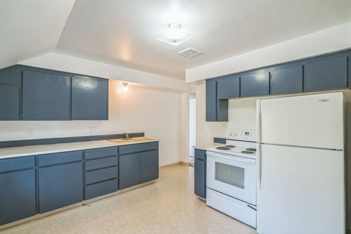 Apartment for rent at 1907 23rd Ave, Forest Grove, OR 97116
