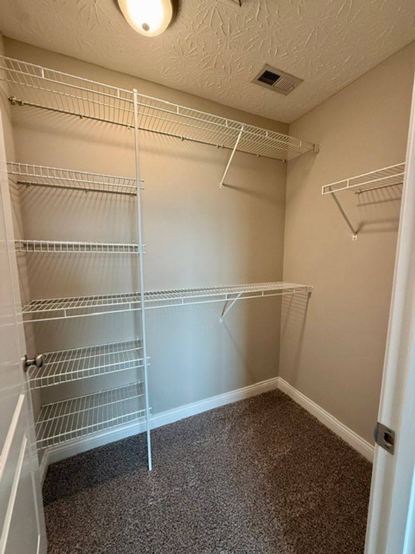 Apartment for rent at 272 Audley Ave, Bowling Green, KY 42101