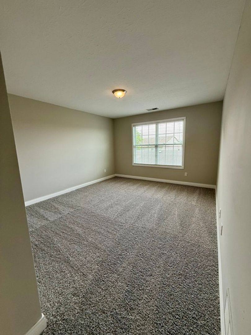Apartment for rent at 272 Audley Ave, Bowling Green, KY 42101
