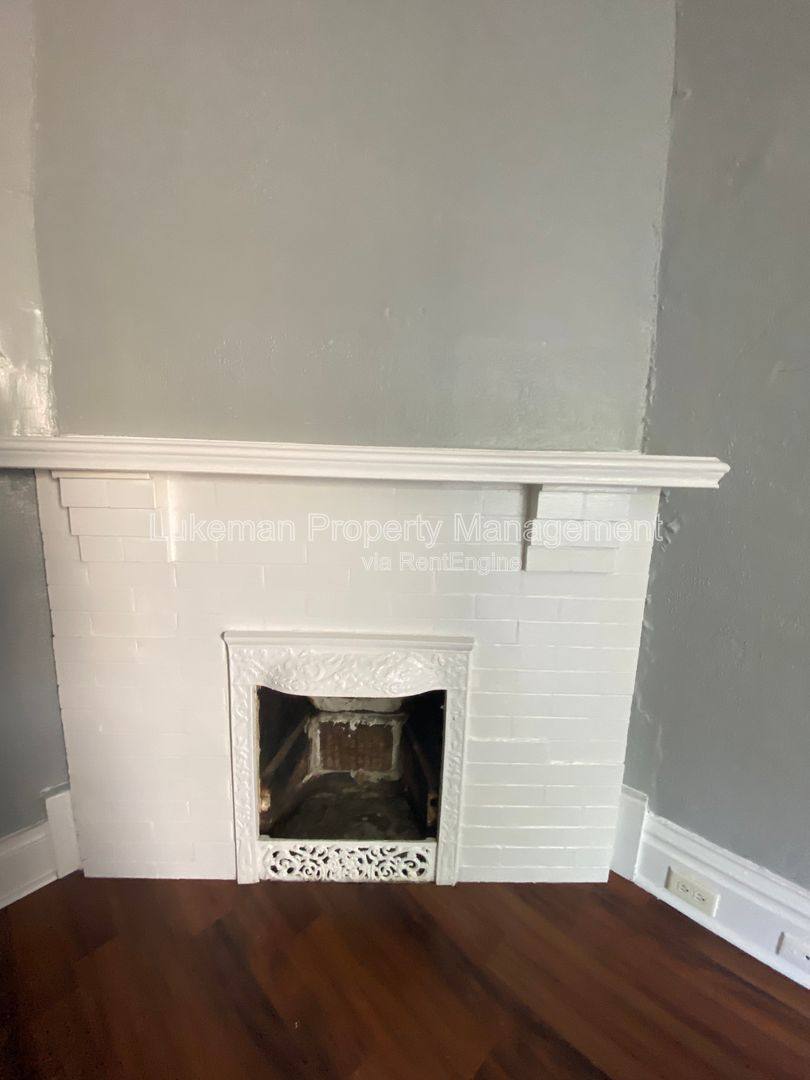 Apartment for rent at 420 Pearl St, Kalamazoo, MI 49007