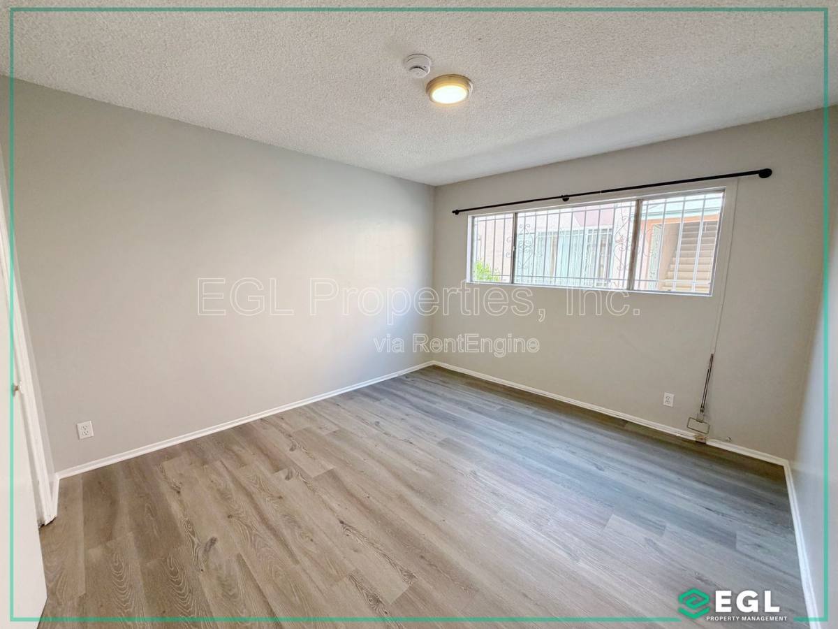 Apartment for rent at 823 N Hudson Ave #1, Los Angeles, CA 90038