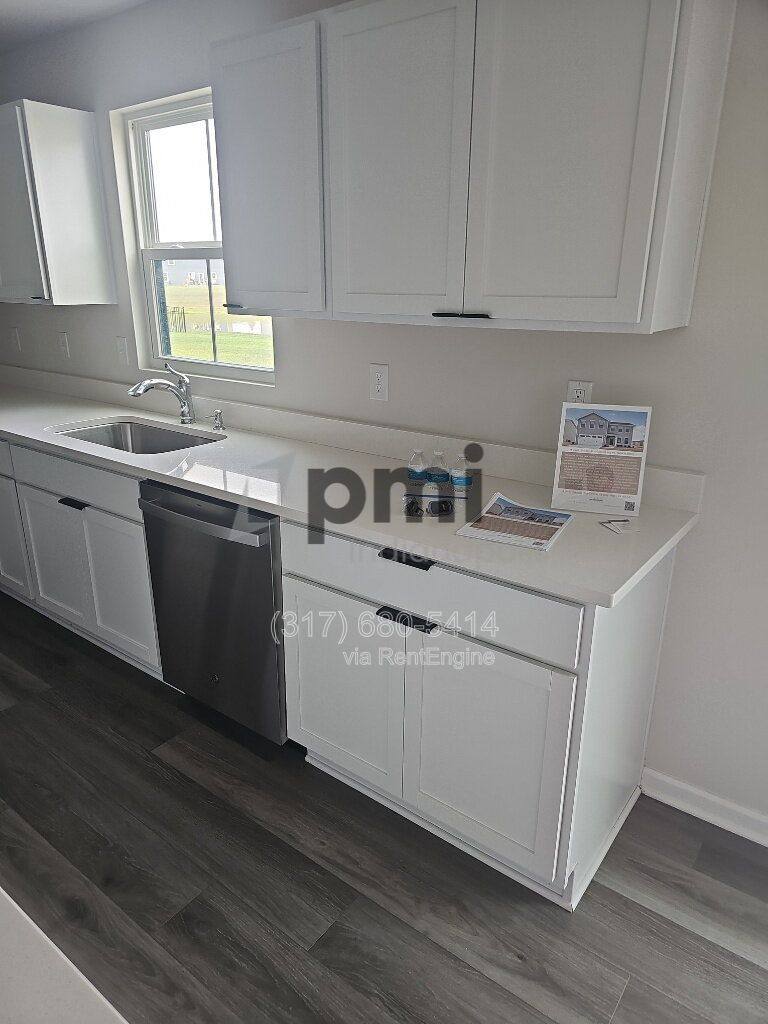 House for rent at 1854 Cascades Dr, Greenfield, IN 46140