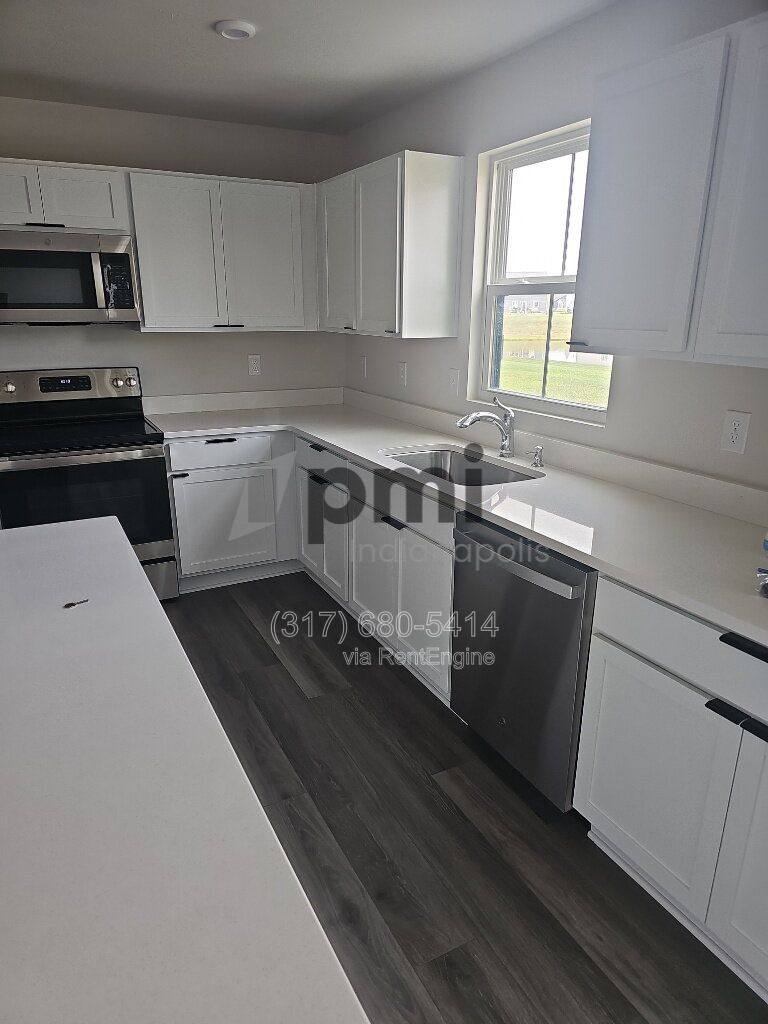 House for rent at 1854 Cascades Dr, Greenfield, IN 46140