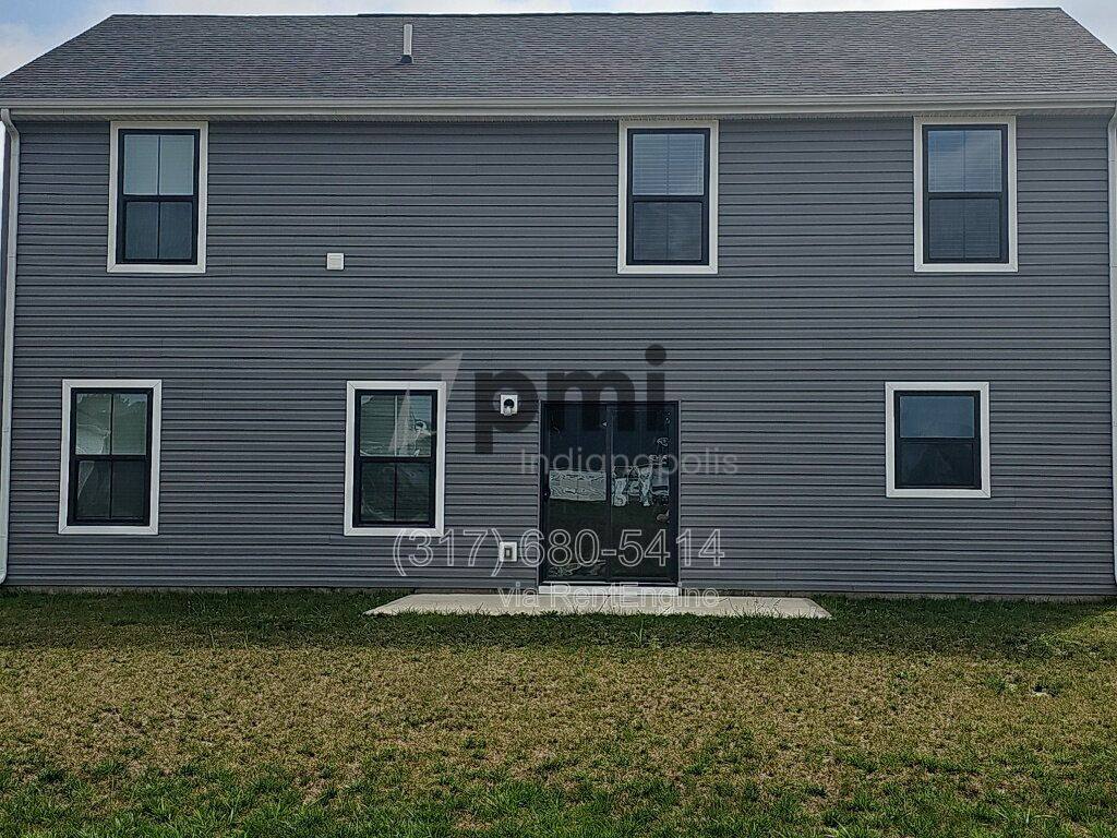 House for rent at 1854 Cascades Dr, Greenfield, IN 46140