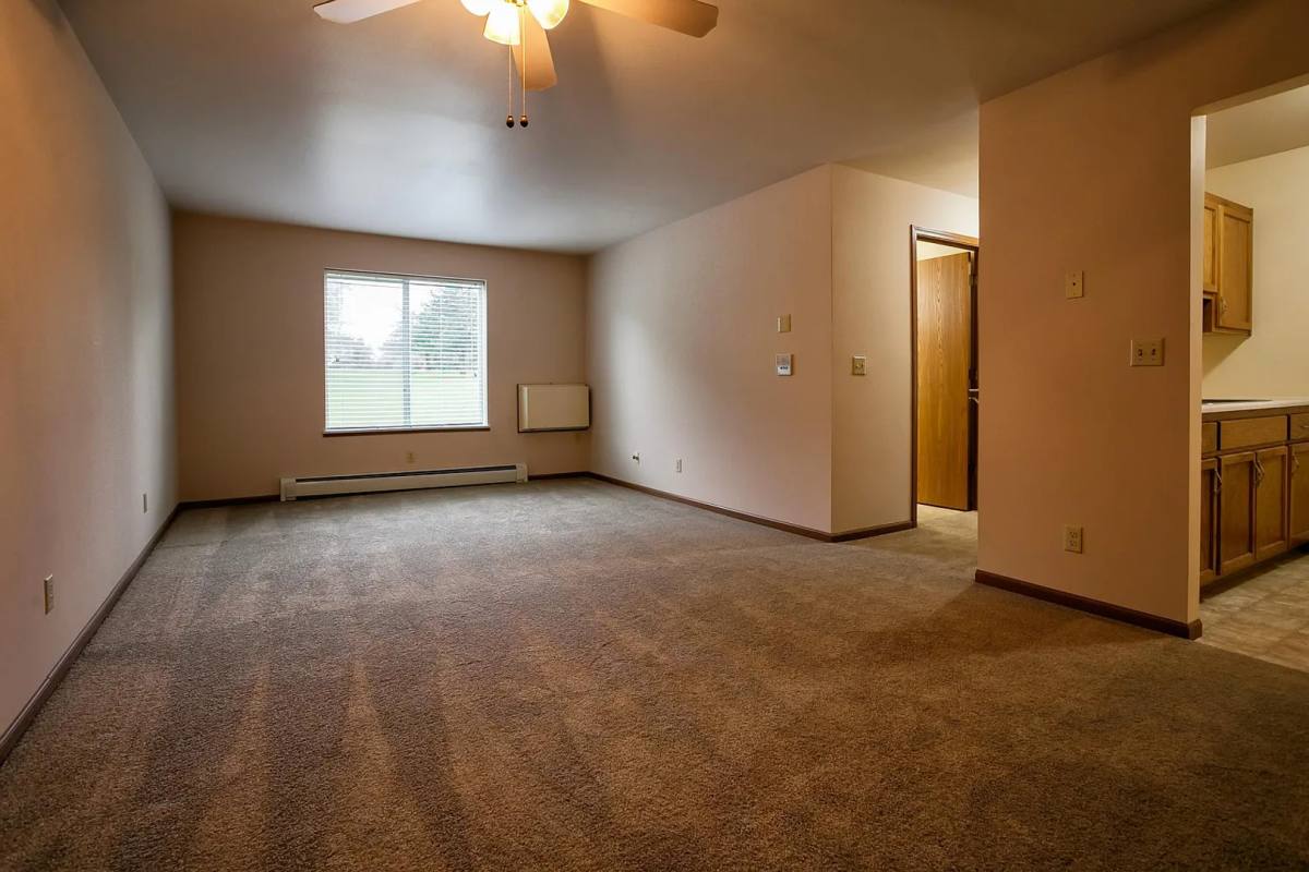 Apartment for rent at 112 Gillette St, Pardeeville, WI 53954