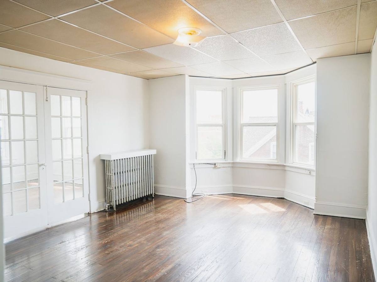 Apartment for rent at 702 St John, Allentown, PA 18103