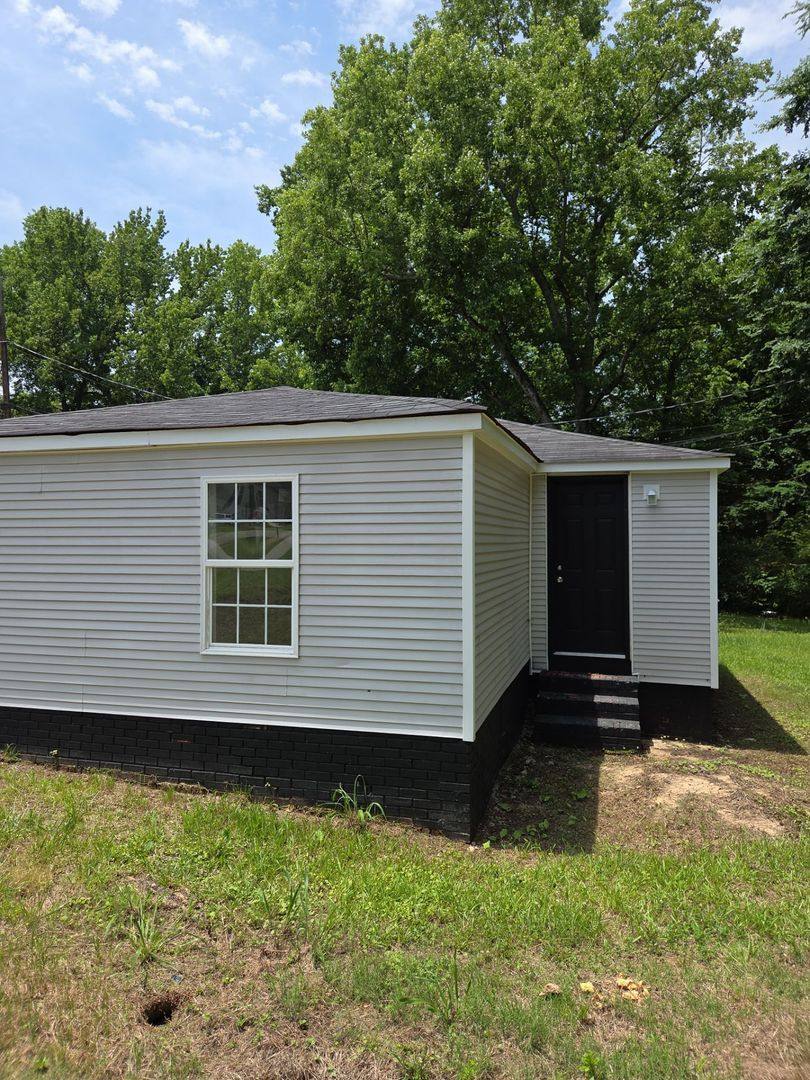 House for rent at 2335 Old Blackmon Lane, Lancaster, SC 29720