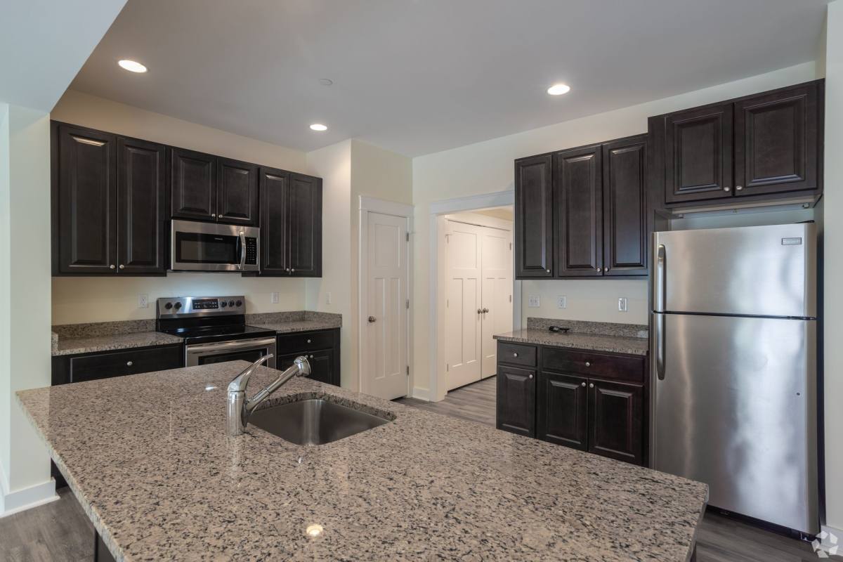 Townhouse for rent at 43 Monroe Dr, Rochester, NH 03867