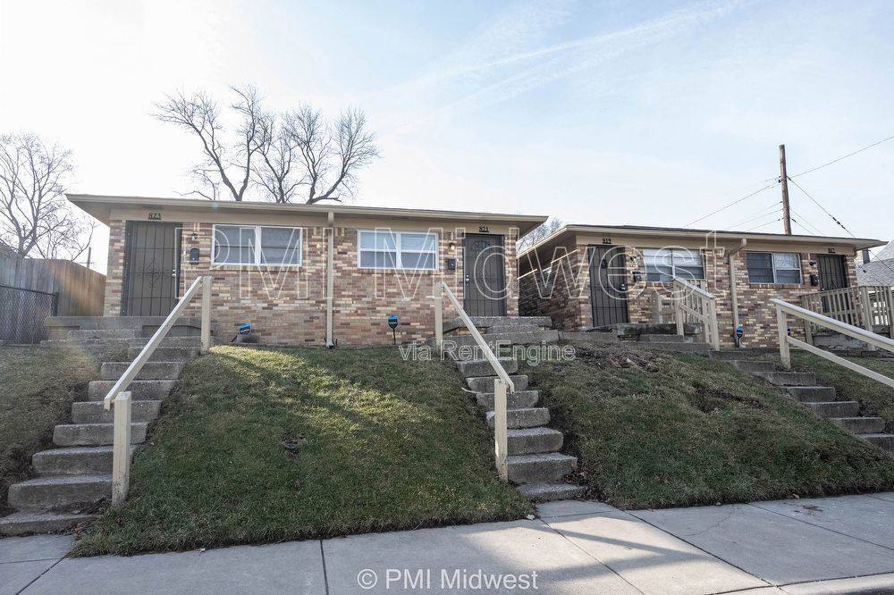 Apartment for rent at 823 Iowa St, Indianapolis, IN 46203