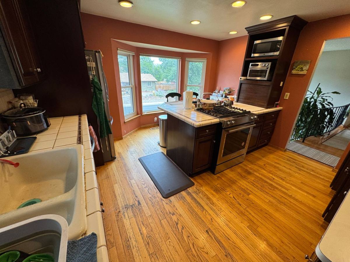 House for rent at 10380 W Warren Dr, Denver, CO 80227
