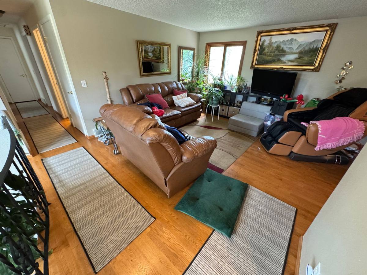 House for rent at 10380 W Warren Dr, Denver, CO 80227