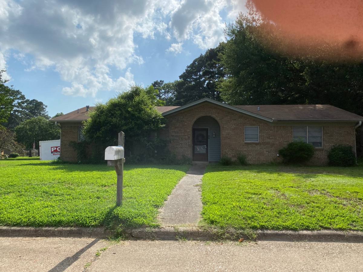 House for rent at 43 Holly Lane, Texarkana, TX 75503