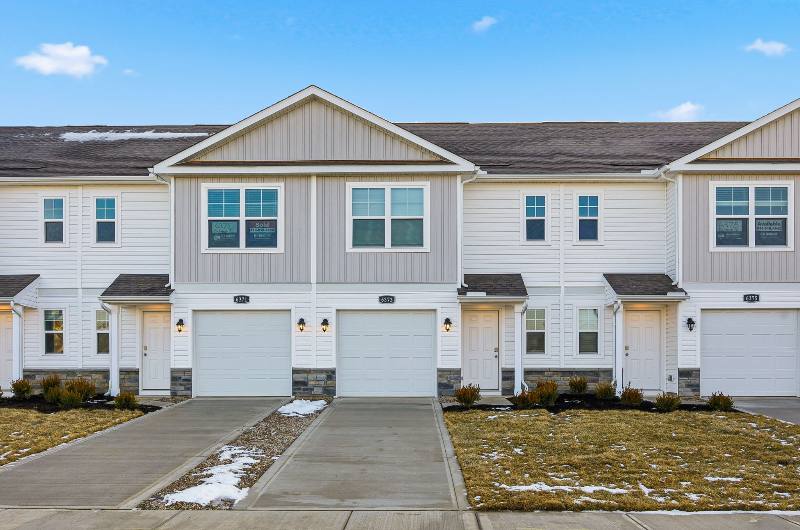 Townhouse for rent at 6373 Bellmouth Rd, Galloway, OH 43119