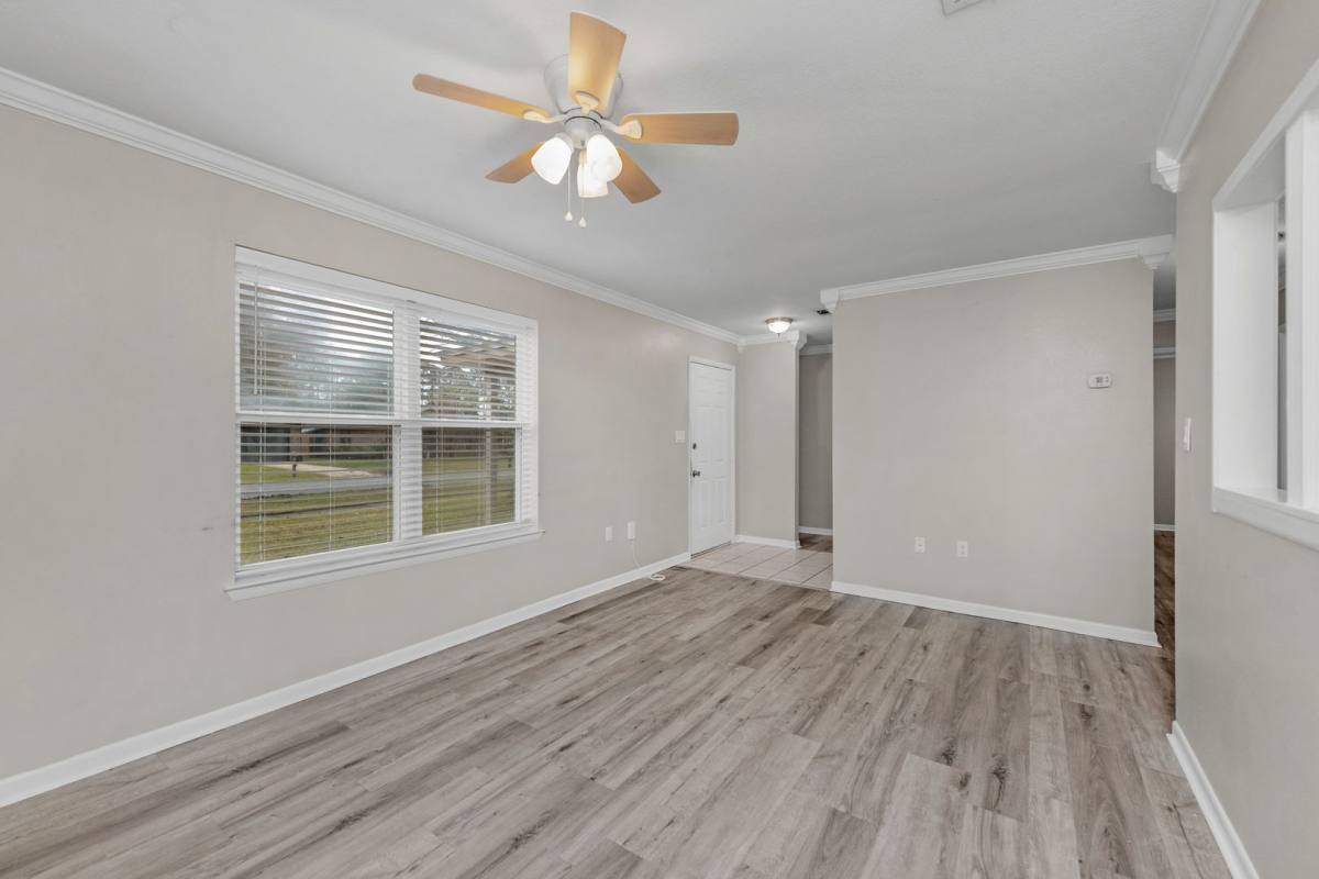 House for rent at 823 Meadow Lane, Fort Walton Beach, FL 32547