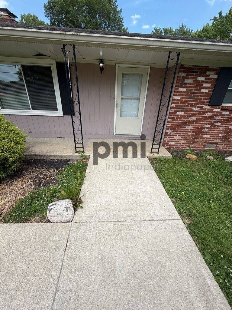 House for rent at 951 Pawnee Rd, Carmel, IN 46032