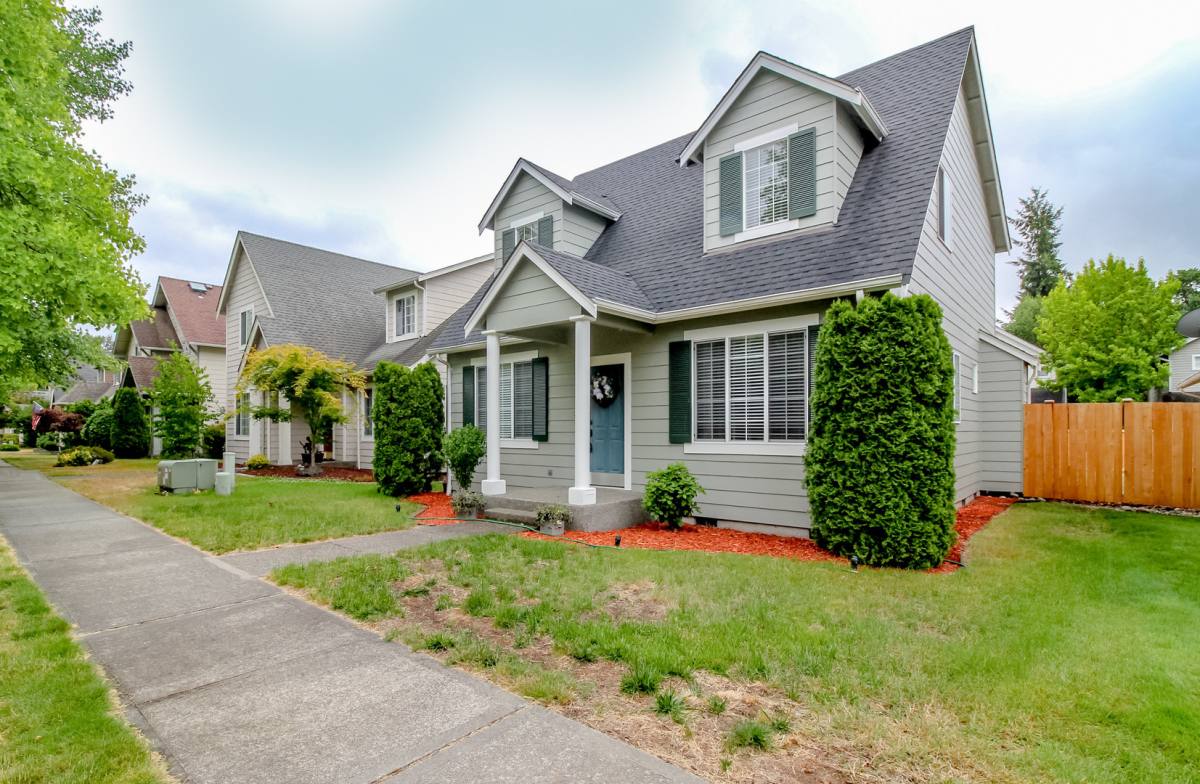 House for rent at 1485 Bobs Hollow Lane, Dupont, WA 98327