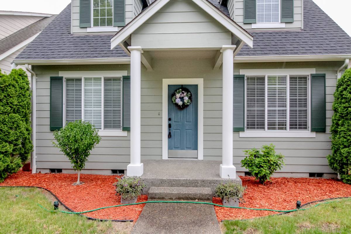 House for rent at 1485 Bobs Hollow Lane, Dupont, WA 98327