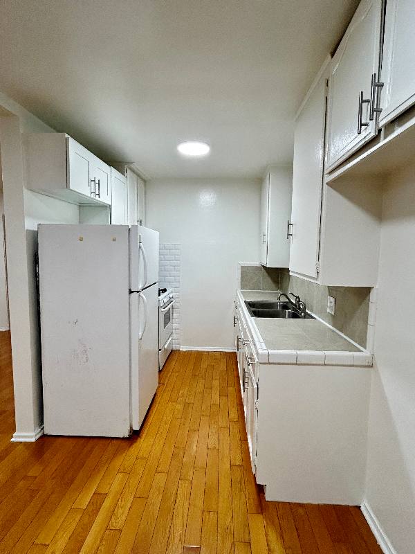 Apartment for rent at 1737 Sycamore #211, Altadena, CA 91001