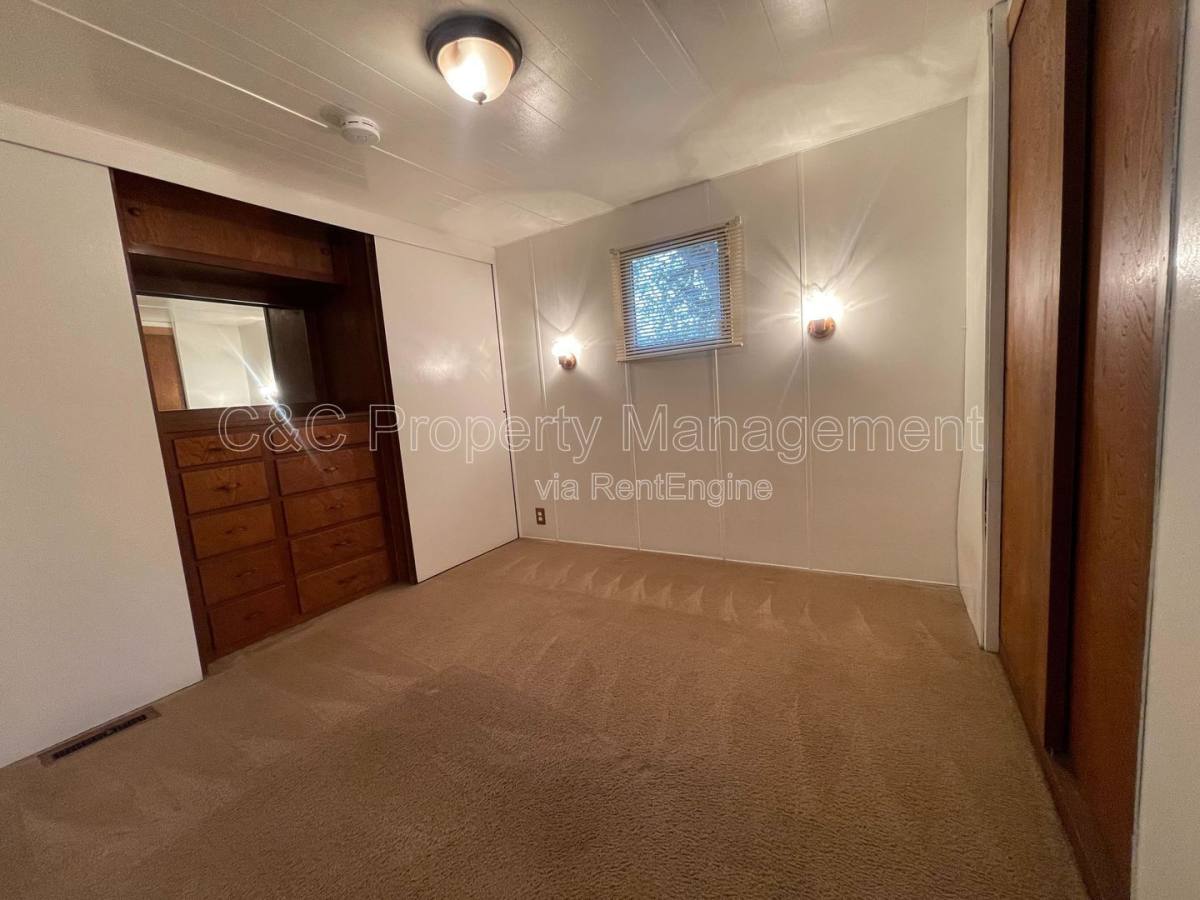 Apartment for rent at 17653-17663 Vierra Canyon Rd #17655, Salinas, CA 93907