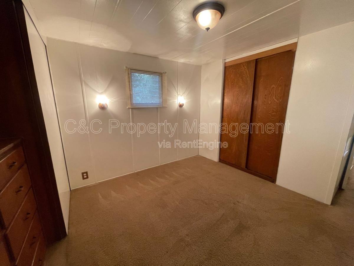 Apartment for rent at 17653-17663 Vierra Canyon Rd #17655, Salinas, CA 93907