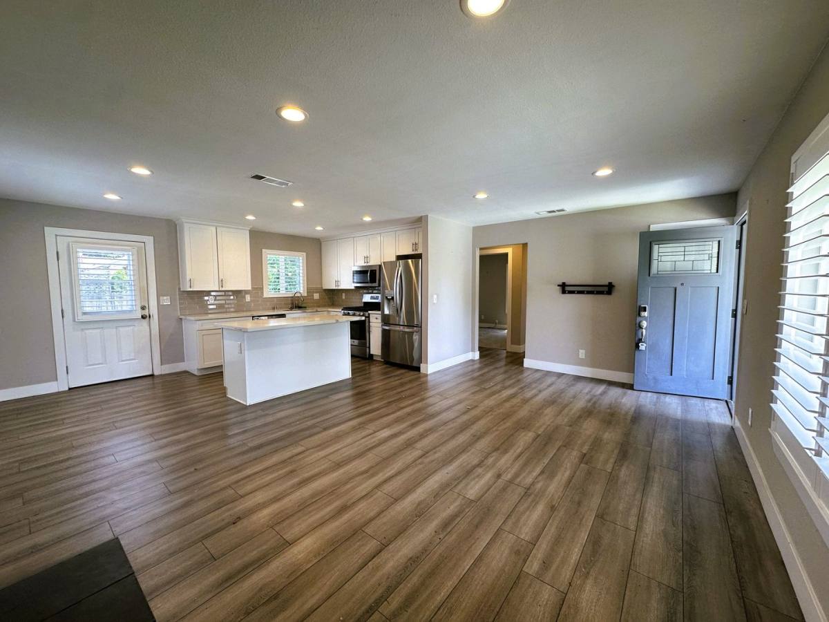 House for rent at 3431 58th St, Sacramento, CA 95820