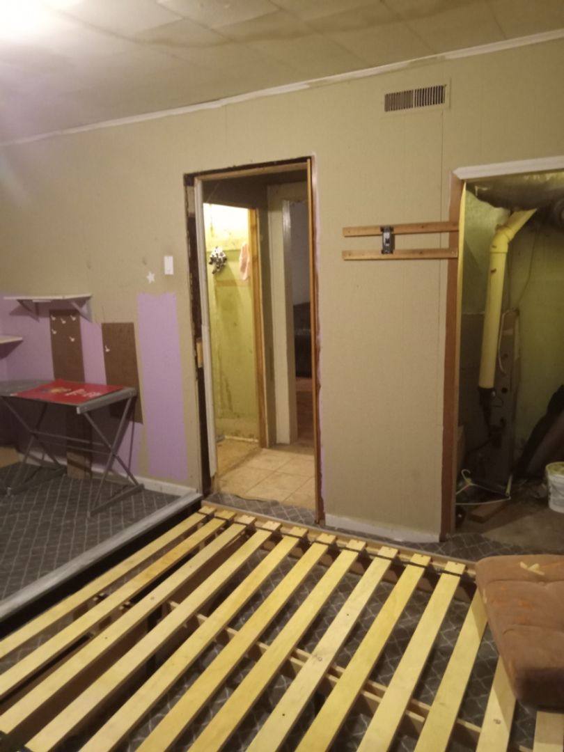 House for rent at 301 Second Ave, Laredo, MO 64652