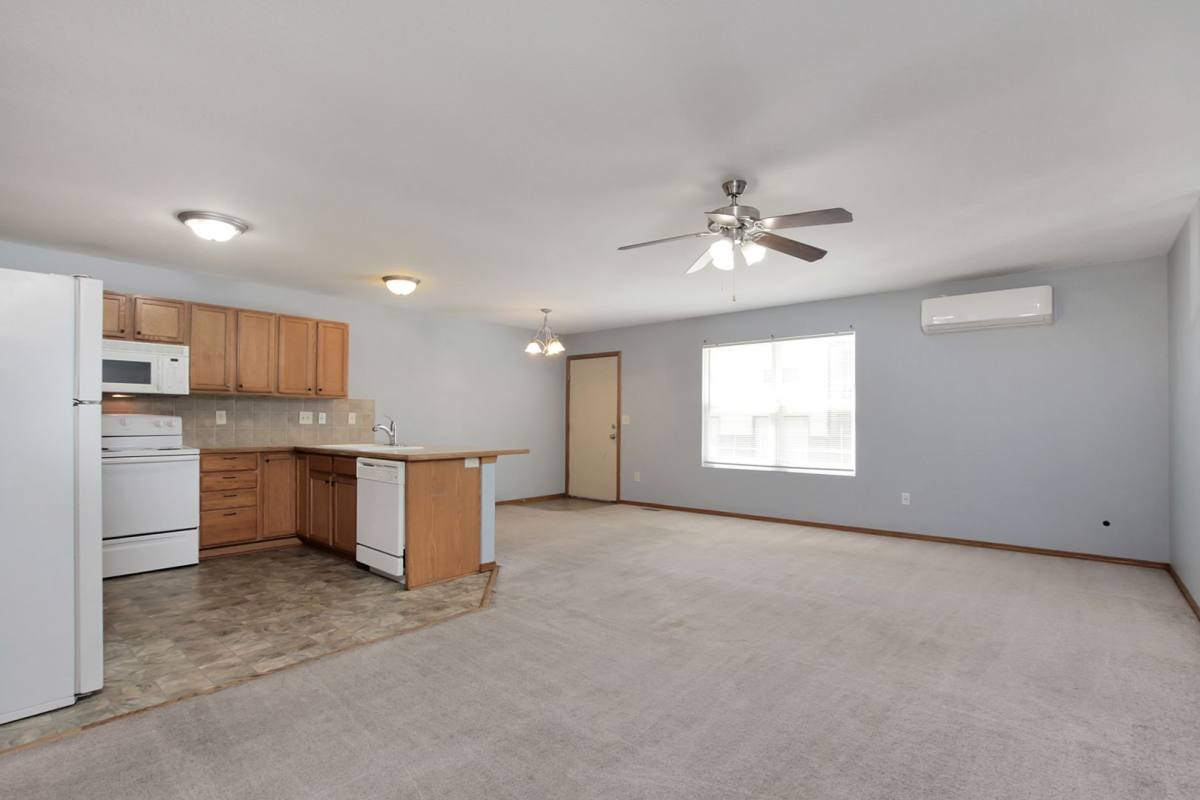 Townhouse for rent at 1126 Country Club Lane, Junction City, KS 66441