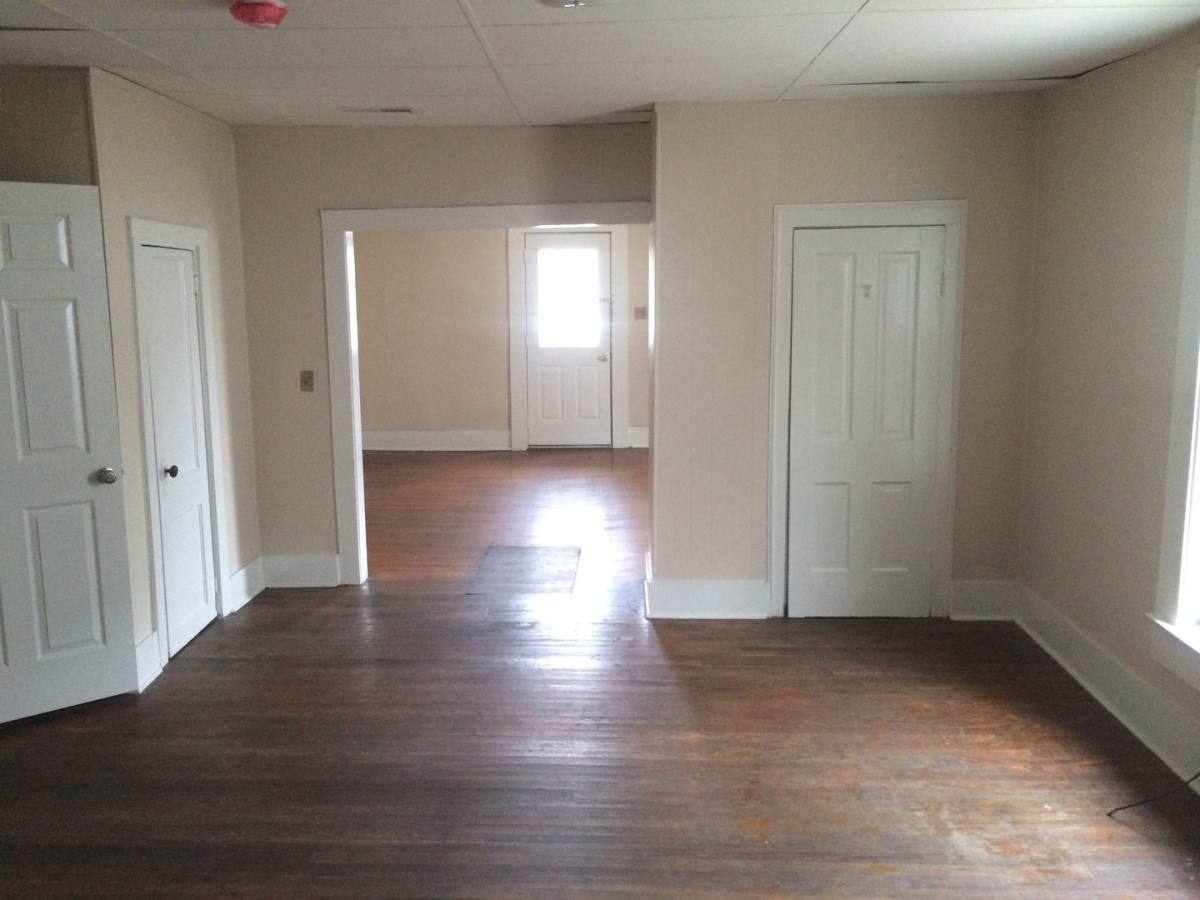 Apartment for rent at 848 E 11th Ave, Bowling Green, KY 42101