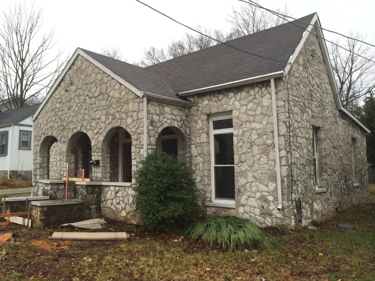 Apartment for rent at 848 E 11th Ave, Bowling Green, KY 42101