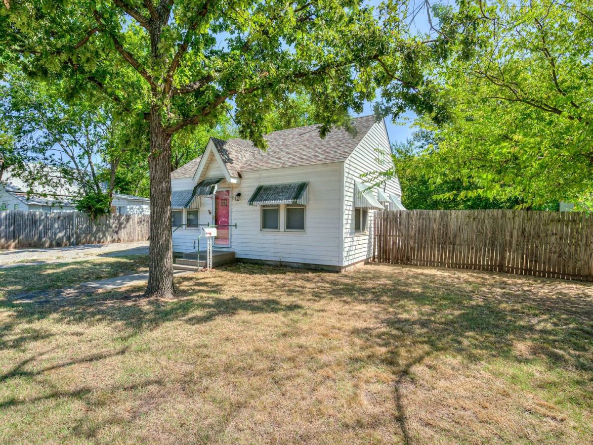 House for rent at 917 Fay Ave, Norman, OK 73069