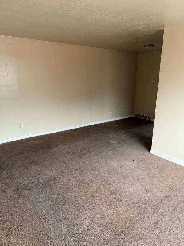Apartment for rent at 13965 Superior Rd #203, Cleveland, OH 44118