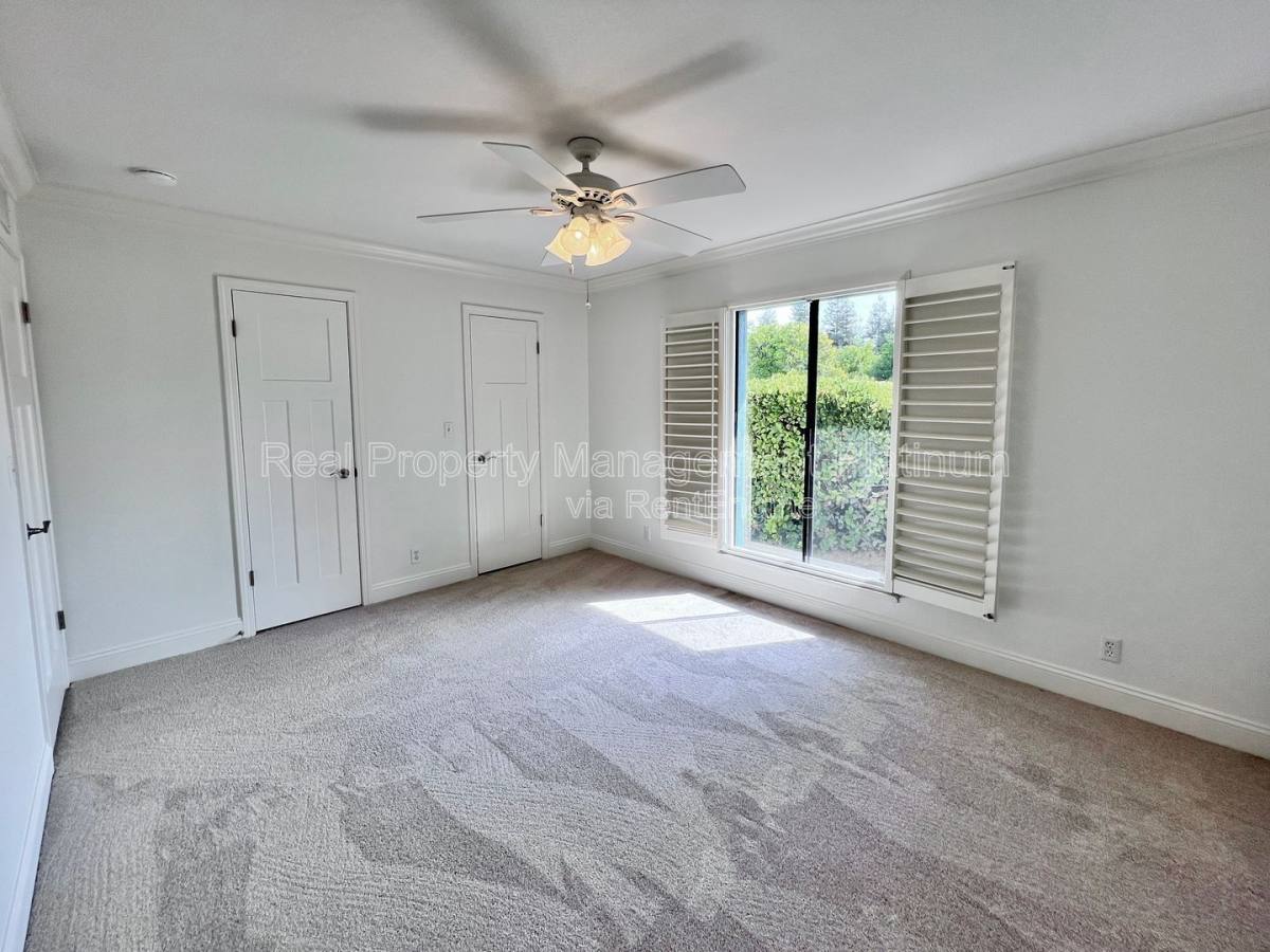 House for rent at 9193 N Fowler Ave, Clovis, CA 93619