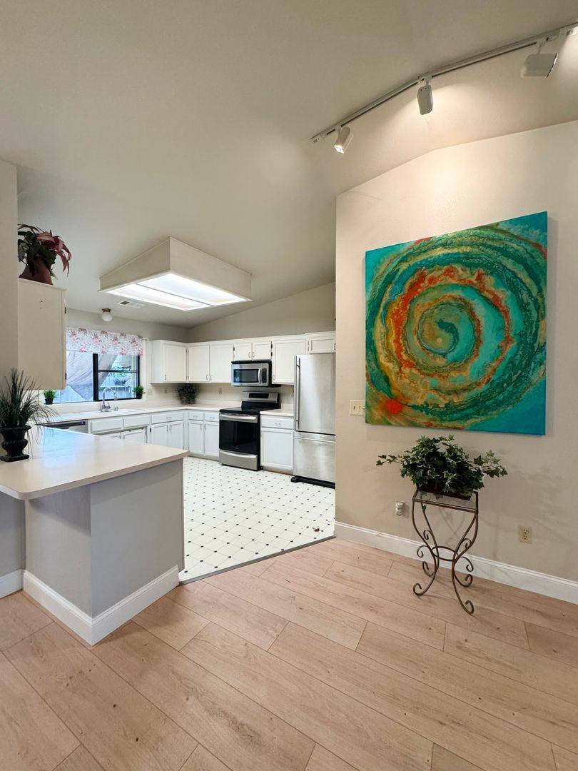 House for rent at 565 Monet Walk, Redding, CA 96001