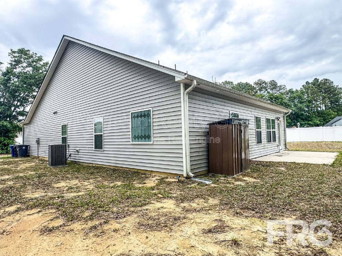 House for rent at 3919 Wilum Circle, La Grange, NC 28551